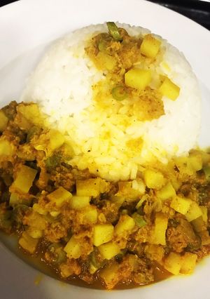 Hình của món Cà ri bò.