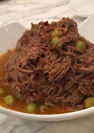 Una foto de Ropa Vieja