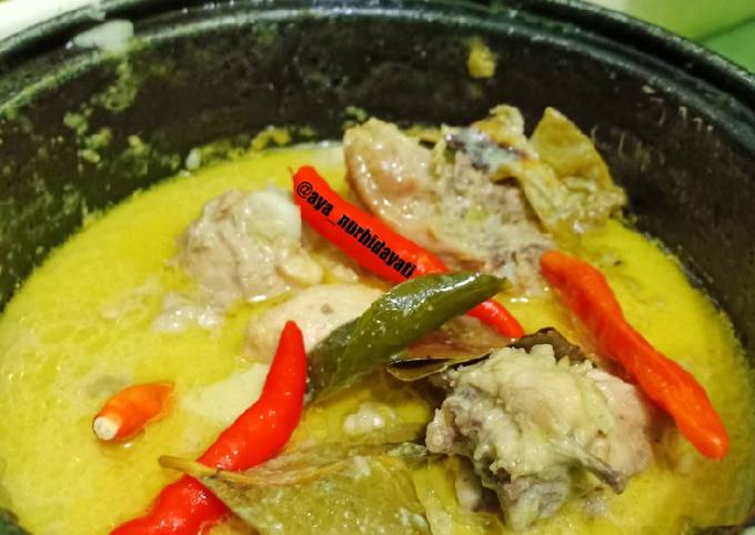 Anti Ribet, Buat Ayam Kuah Santan (masak di Rice Cooker) Gampang