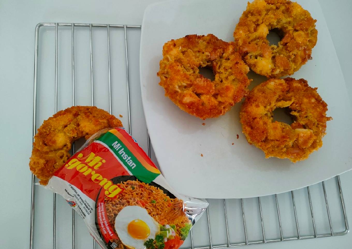 Donat Krispi Indomie