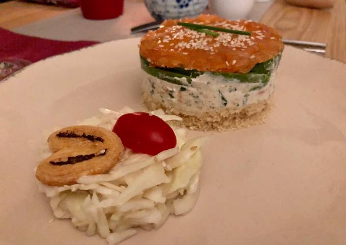 Recette de Rapidité Cheesecake Saumon Avocat & fromage frais à la ciboulette et échalotes