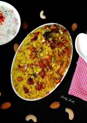 A picture of Zafrani Pulao.