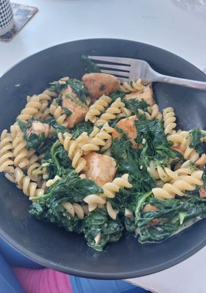 Φωτογραφία της συνταγής Carbonara με κοτόπουλο και σπανάκι