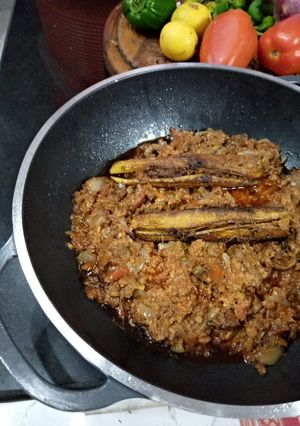 A picture of Qeema karela.