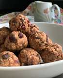 Healthy Chocolate and Cranberry Protein balls 🌰☕