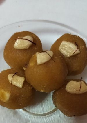 A picture of Sattu laddu.