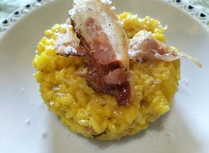 Foto di Risotto zafferano e guanciale croccante