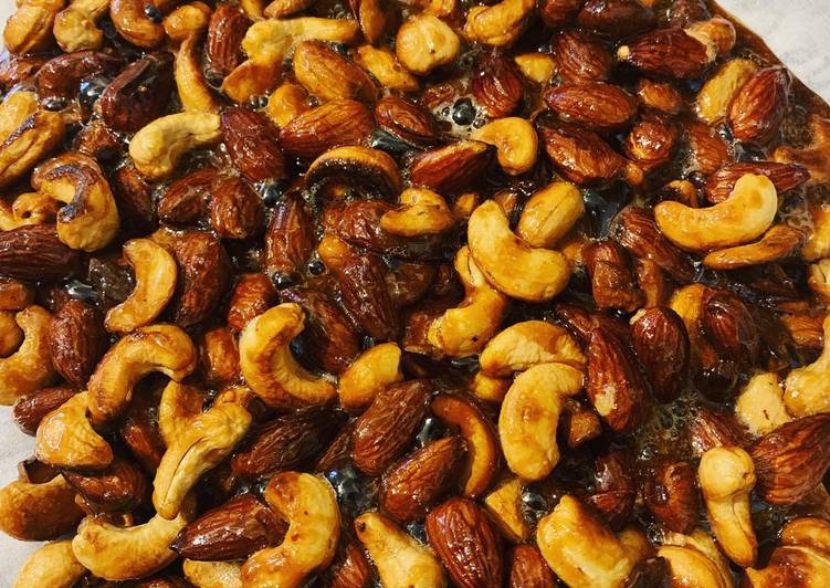 Recipe of Homemade Sweet & Salty Almond & Cashew Nuts