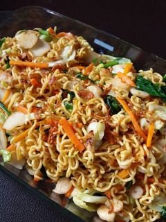 Foto resep MIE GORENG udang & bakso ikan