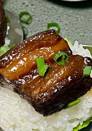 รูปของ หมูสามชอต(สูตรพะโล้-น้ำแดง แห้ง)
