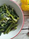 Tumis Kangkung (Sauteed Water Spinach)