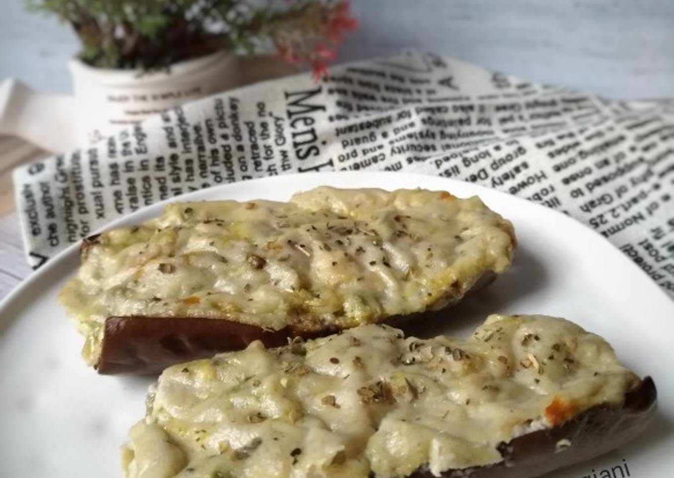 Terong panggang mozzarella vegan