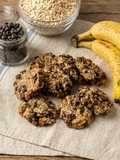 Biscotti 3 Ingredienti Banana Avena e Gocce di Cioccolato