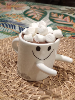 Una foto de Chocolate caliente con canela