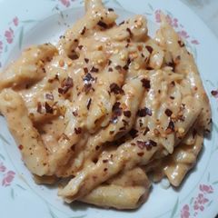 Red sauce penny pasta A picture of Red sauce penny pasta.