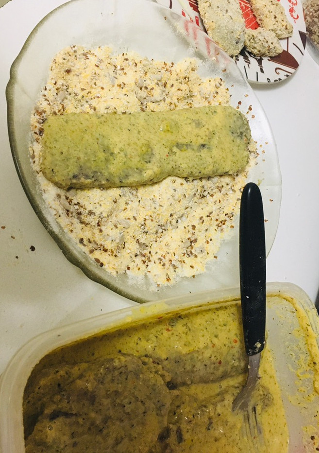Una foto de Milanesa de "carne" vegetal (Legumbreal) (Sin TACC / Gluten Free / Vegan)