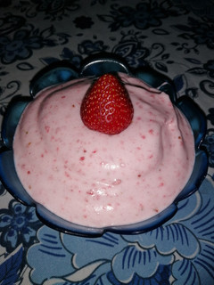 Una foto de Mousse de frutillas
