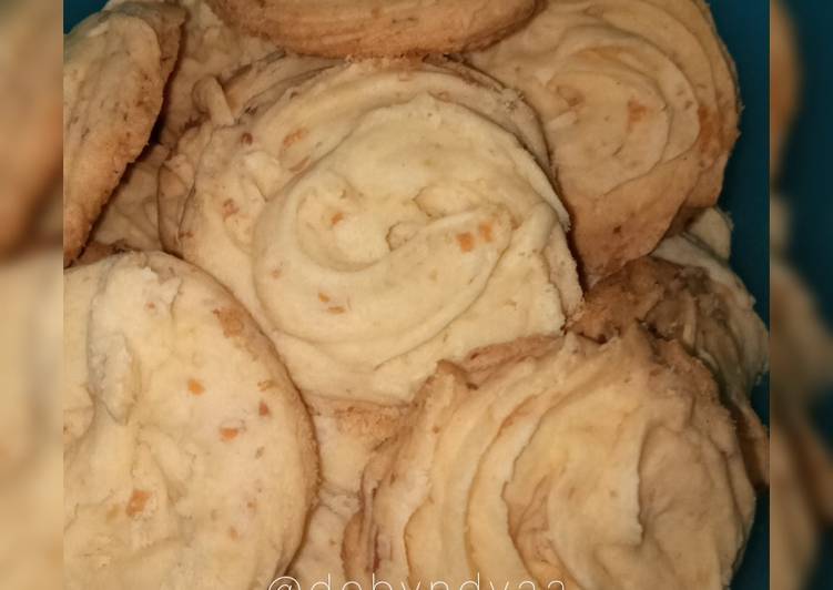 {Resep Kue Kering Sagu Keju Lumer Untuk Pemula