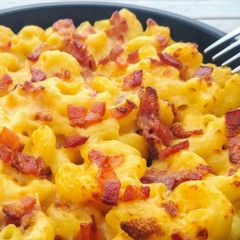 A picture of Bacon Mac and Cheese.