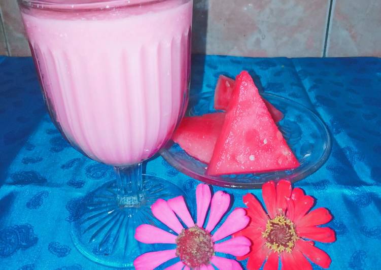 Cara mengolah Semangka Smoothie  yang Sedap