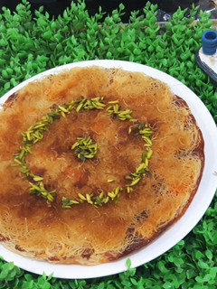 அரபிக் ஸ்வீட் குனாபா //Kunafa recipe in tamil) செய்முறை முக்கிய புகைப்படம்