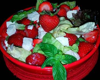 Fast Cooking Methods Mikes Strawberry Feta Salad Yummy