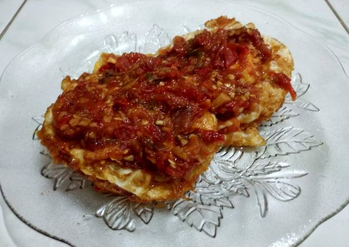 Resep Telor Sambal Geprek Oleh Tannia Wibowo Cookpad