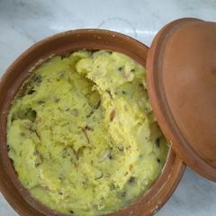 A picture of Rajbhog Shrikhand.