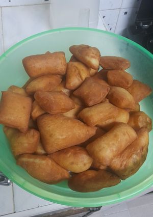 A picture of Soft mandazi😋.