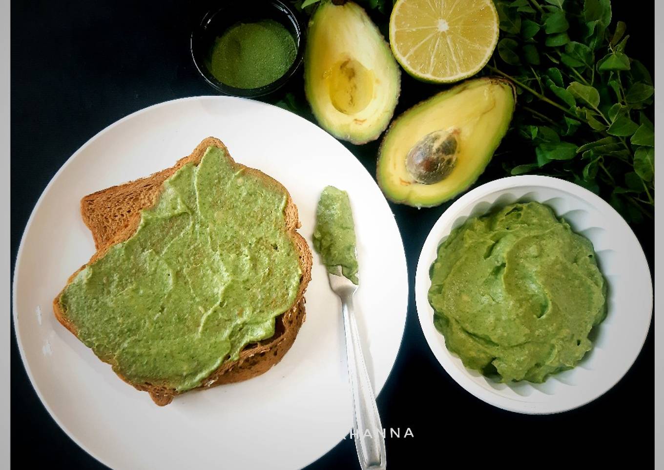 Moringa Avocado Spread