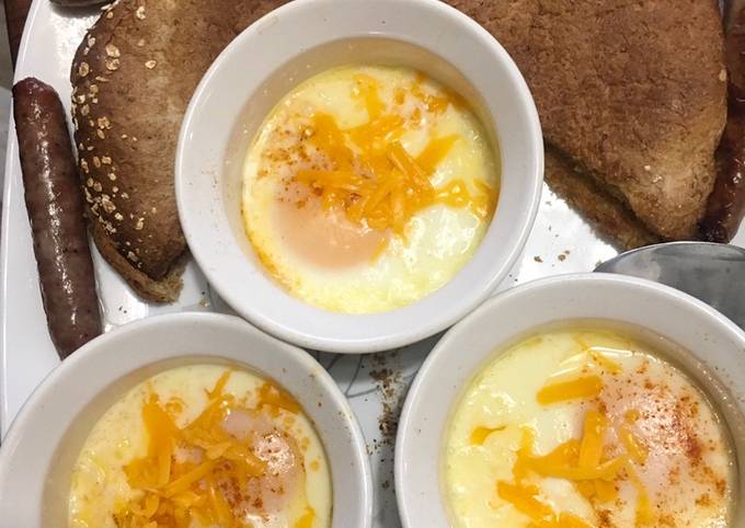 Steps to Prepare Gordon Ramsay Baked eggs in cream