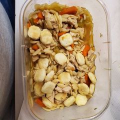 A picture of Chicken orzo soup.