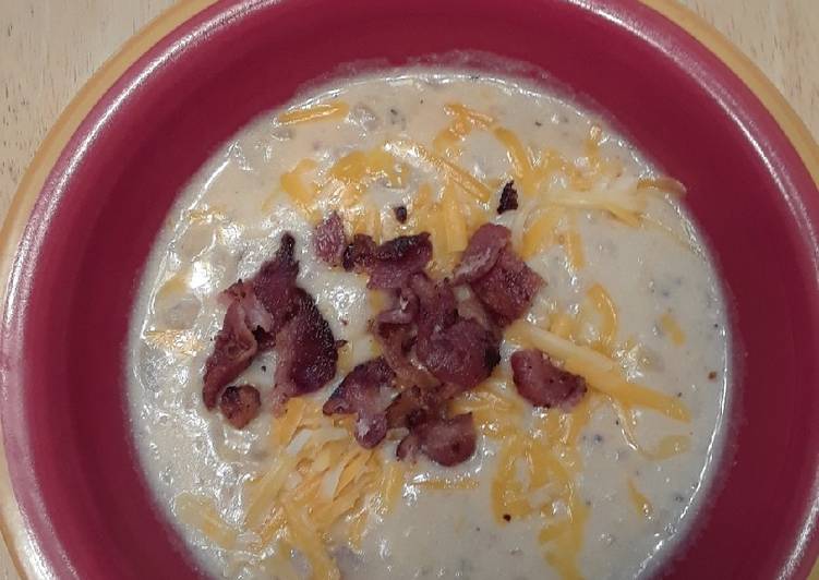Easiest Way to Prepare Tasty Loaded Potato Soup – Slow Cooker