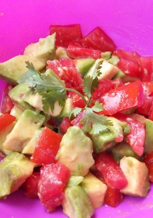 A picture of Avocado Tomato Salad#SaladContest.