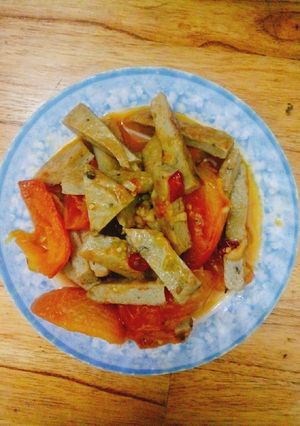 Hình của món Chả cá Phú Yên xào cà chua.