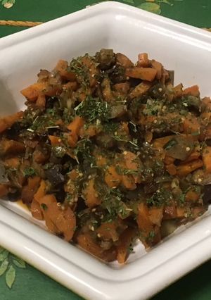 Une photo de Légumes mijotés soja rhubarbe