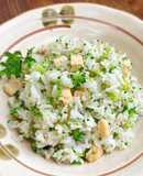 Cơm chiên bông cải xanh