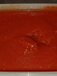 A picture of Chilli sauce.
