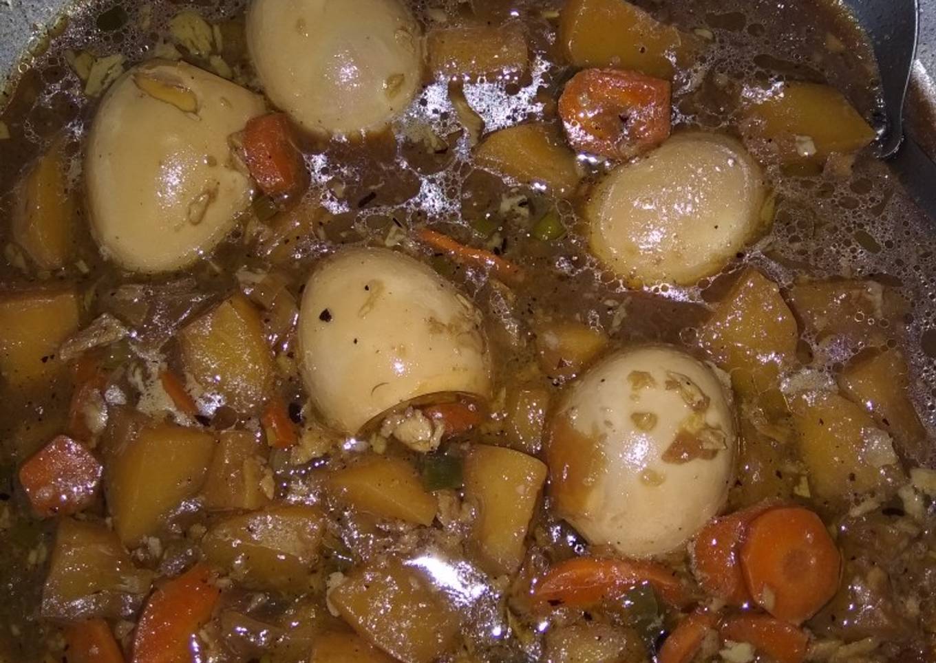 Semur Telor kentang + wortel enak