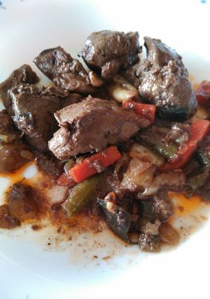 Una foto de Carne en salsa