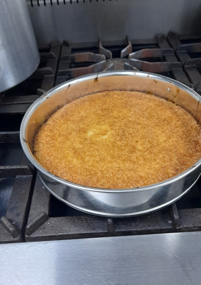 Una foto de Tarta de dulce de leche y coco rallado !!!!