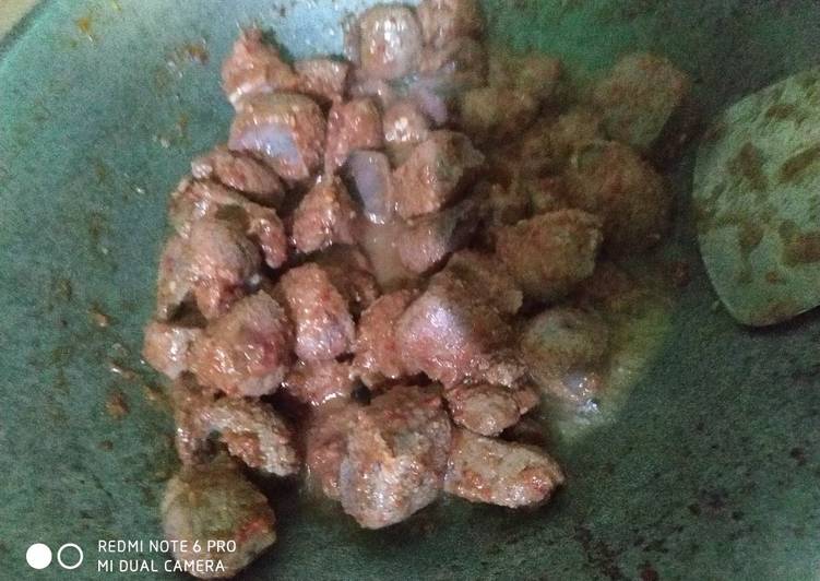 Bagaimana Menyiapkan Sambel hati sapi Anti Gagal