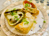 Lumaconi with minced meat in cheese sauce
