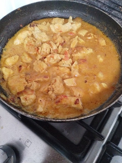 Una foto de Pollo al curry express