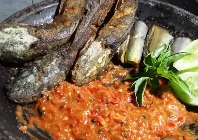 Anti Ribet, Buat Pecel lele sambel sari laut Irit Anti Gagal