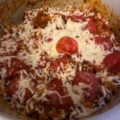 A picture of Pizza pasta bake.
