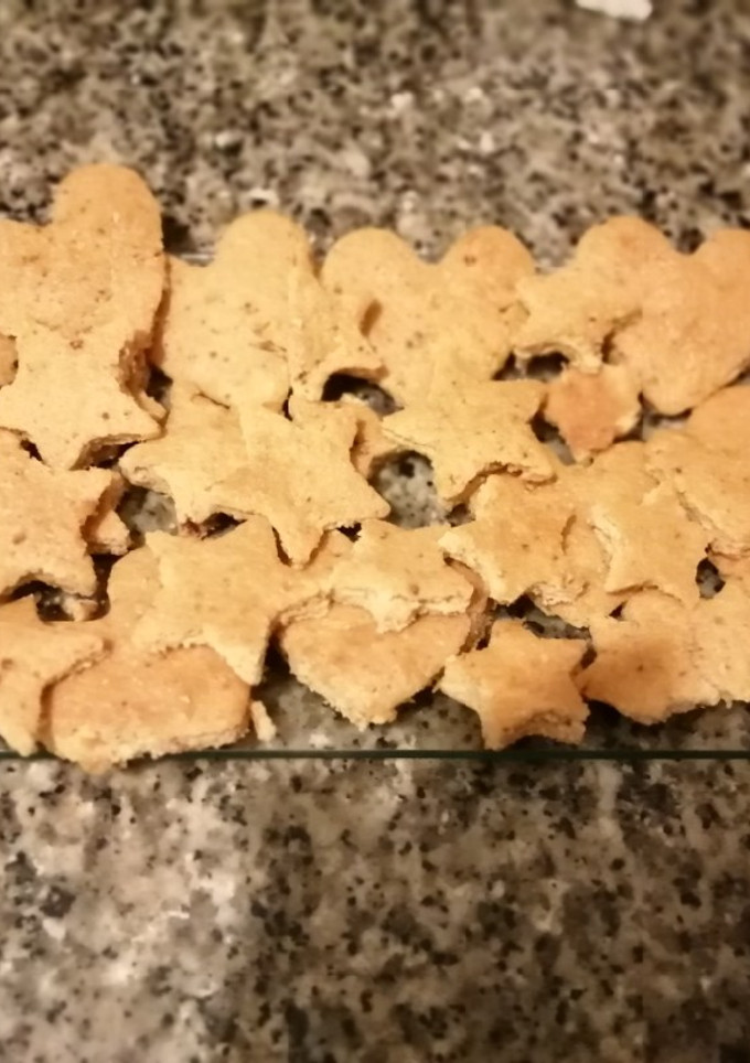 Una foto de Galletas crujientes con chips de chocolate