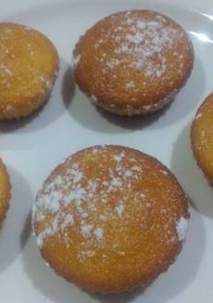 Una foto de Muffins de yogur con ❤️ de Dulce de Leche 🧁
