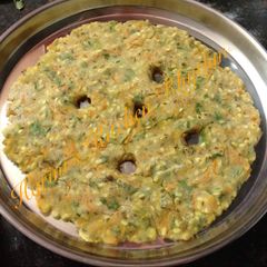 A picture of Special akki rotti.