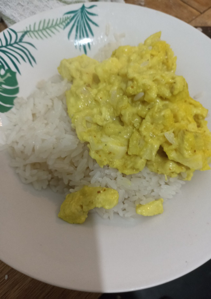 Una foto de Pollo al curry 4 ingredientes